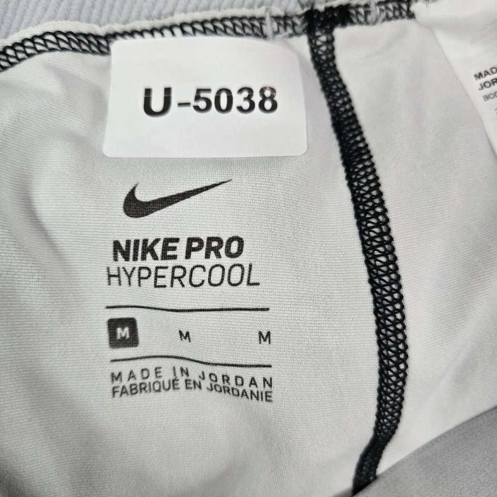 Nike Pro Women Activewear Pants Medium Hypercool Leggings Swoosh Logo 27